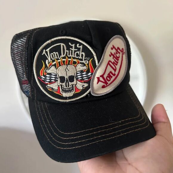 Vintage Von Dutch Skull & Crossbones Double Patch Trucker Hat - Picture 2 of 5
